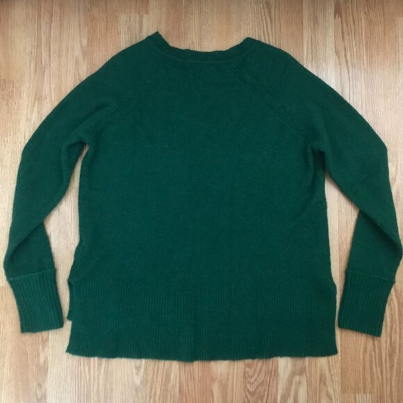 J. Crew Alpaca Merino Wool V-neck Pullover Sweater in Yarn Green M - Picture 8 of 9
